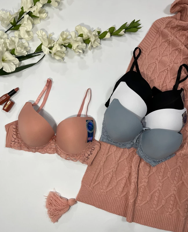 سوتین دانتل فنردار